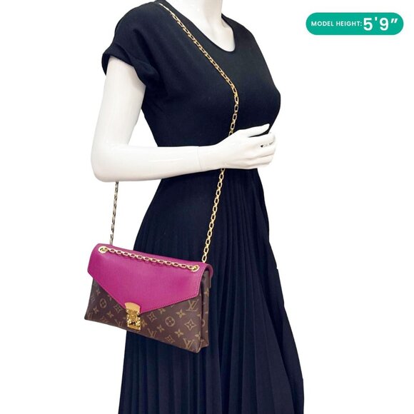 Louis Vuitton  Pallas Chain Monogram Canvas Crossbody Bag Aurore - Picture 2 of 13